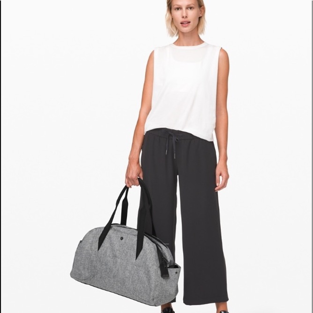 Lululemon Out of Range bag